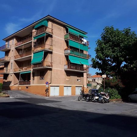 Vreni Lodge Finale Ligure Exteriör bild